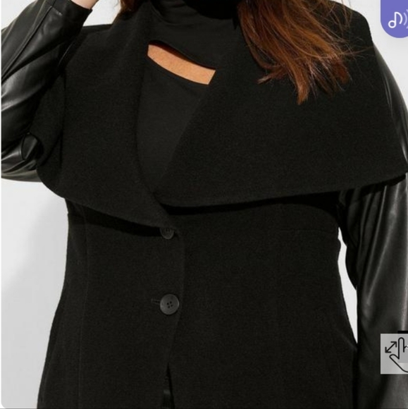 NWT TORRID Faux Leather Sleeve Wool Coat TORRID SIZE 3(22-24) - Picture 3 of 6